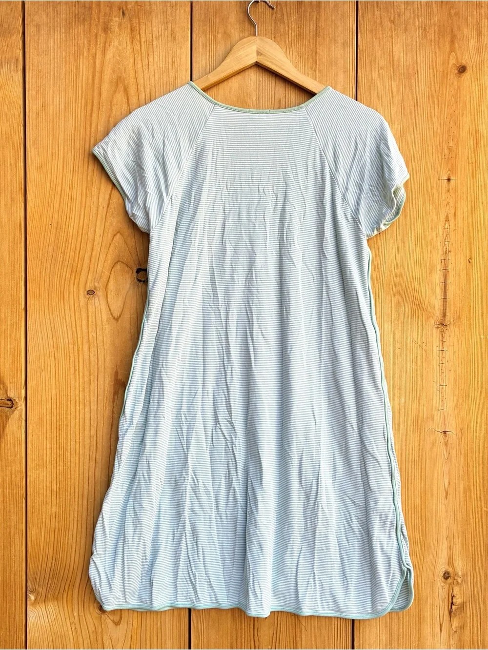 Lake Striped Nightgown Sz Medium - Picture 4 of 4